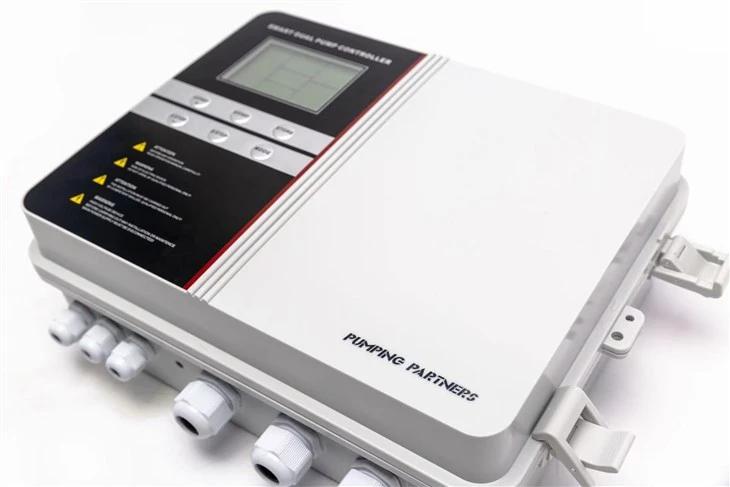 Boîtier de commande de pompe intelligent duplex